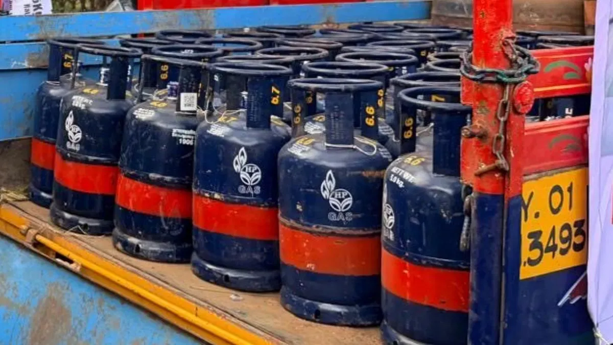 5 કિલોના નાના LPG સિલિન્ડરના વેચાણમાં વધારો, 13 દિવસમાં 6.6 લાખ સિલિન્ડર વેચાયા