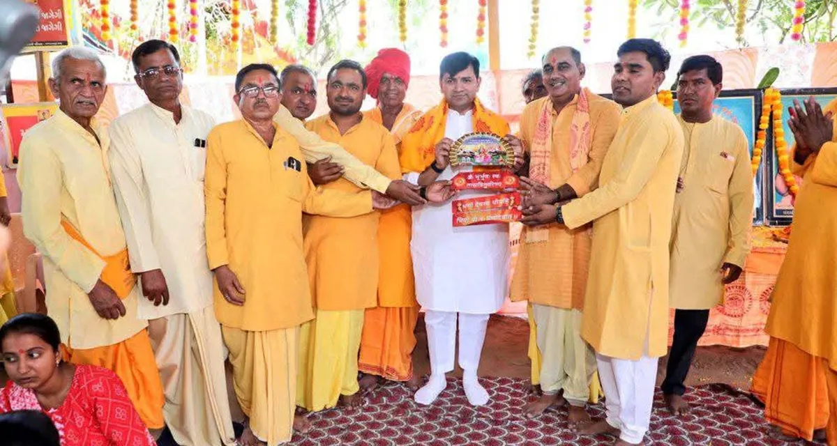 ગાયત્રી મંત્રોથી ગુંજી ઉઠશે માલગઢ : સંસ્કાર કેન્દ્રના પાટોત્સવ નિમિત્તે દિવ્ય મહાયજ્ઞનું આયોજન