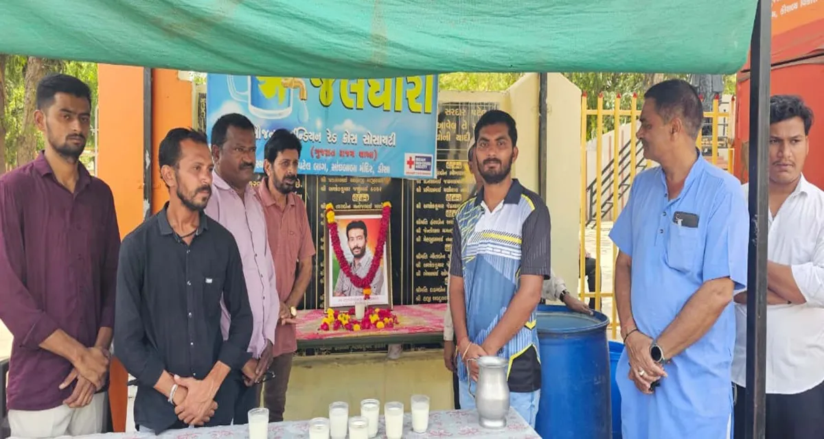 ડીસામાં ગરમીથી રાહત: બજરંગ ચેરિટેબલ ટ્રસ્ટ દ્વારા છાશ વિતરણ કેમ્પ યોજાયો
