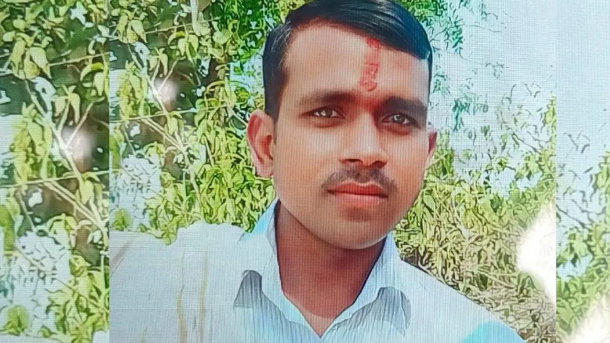 દીકરીની ડોલીના બીજા દિવસે પિતાની અંતિમયાત્રા નીકળી