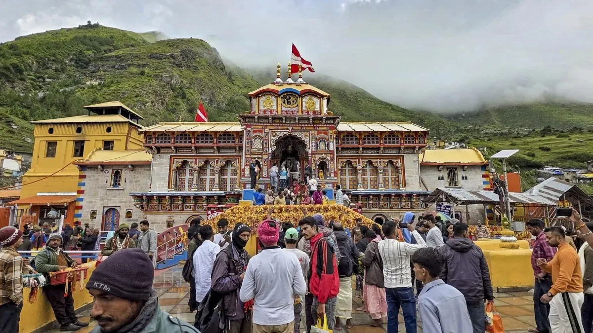 બદ્રીનાથ ધામ પ્રસાદ ચોરીના કેસમાં ફરાર આરોપી પ્રમોદ નૌટિયાલની ધરપકડ