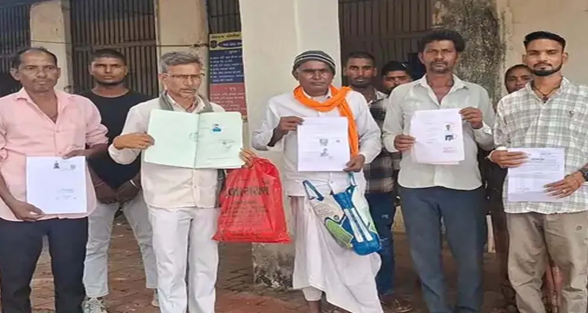 અરવલ્લીના મેઘરજના ખેડૂતો સાથે લાખોની ઠગાઈ, ટ્રેક્ટર ભાડાના નામે 3 શખ્સો સામે ગુનો નોંધાયો
