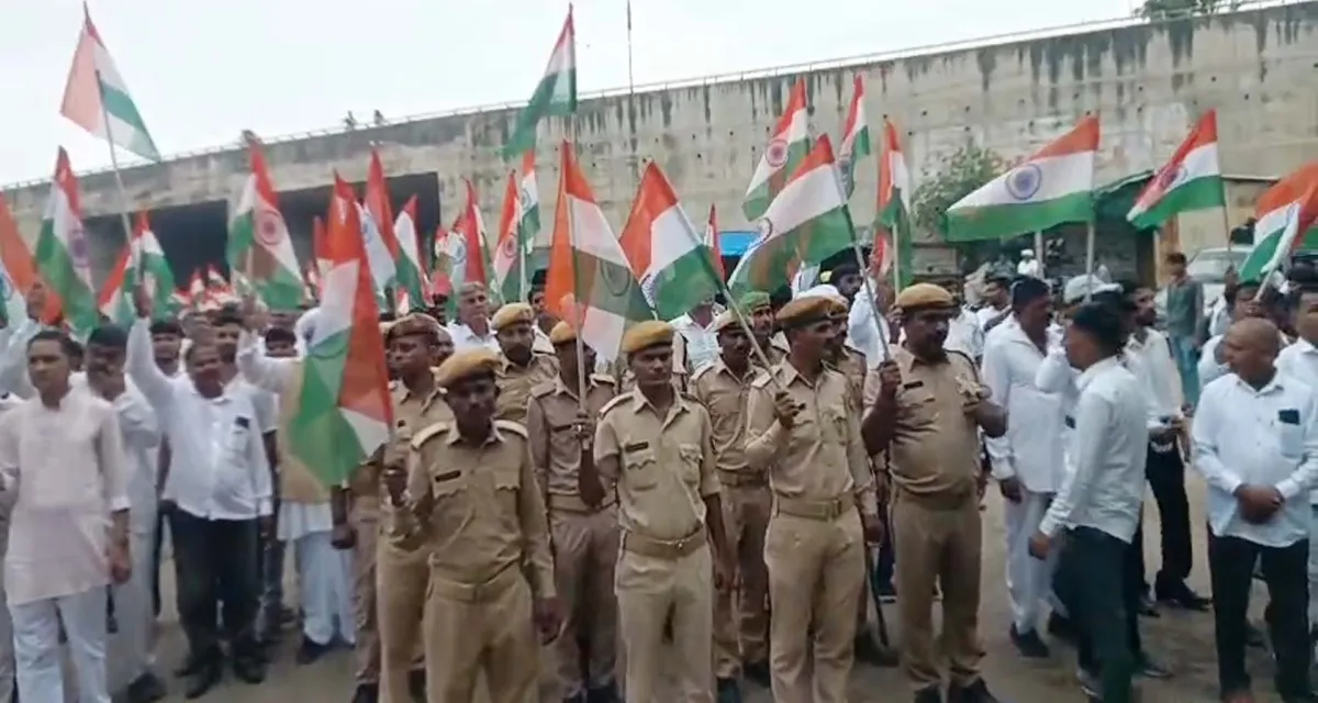 કાંકરેજના ખીમાણા ગામે તિરંગા યાત્રા યોજાઈ