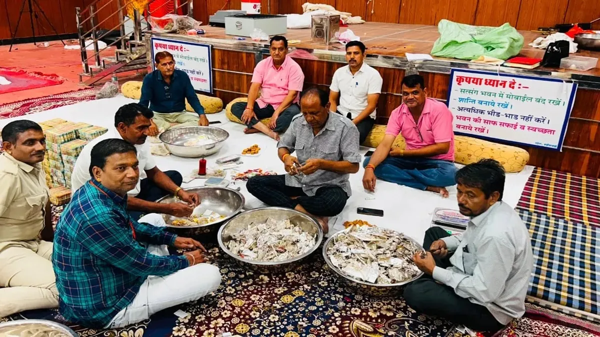 સાંવલિયા સેઠના ખજાનામાં ₹35.66 કરોડ અને અઢળક ચાંદી દાનમાં આવી