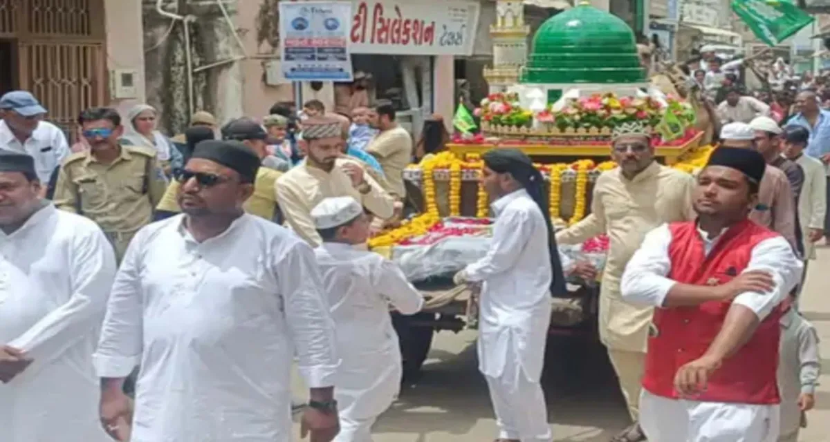 પાટણ સહિત જિલ્લામાં ઇદે મિલાદુન્નબીનીના જુલુસમાં હજારો મુસ્લિમ બિરાદરો જોડાયા