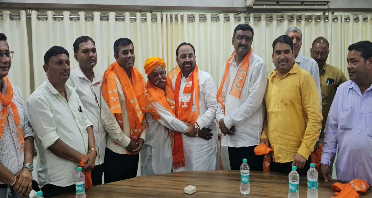 ડીસા તાલુકા ખરીદ વેચાણ સંઘના ચેરમેન અને વાઇસ ચેરમેનની બિનહરીફ વરણી