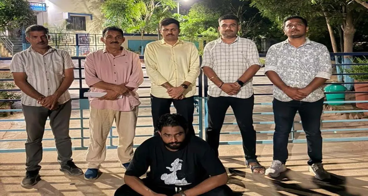 NDPS કેસના ફરાર આરોપીની પાલનપુરમાંથી ધરપકડ