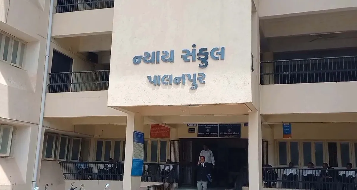 ચેક બાઉન્સમાં કોર્ટનો કડક ચુકાદો: મૂળ રકમ આપ્યા પછી પણ લટકતી રહેશે વળતરની તલવાર !
