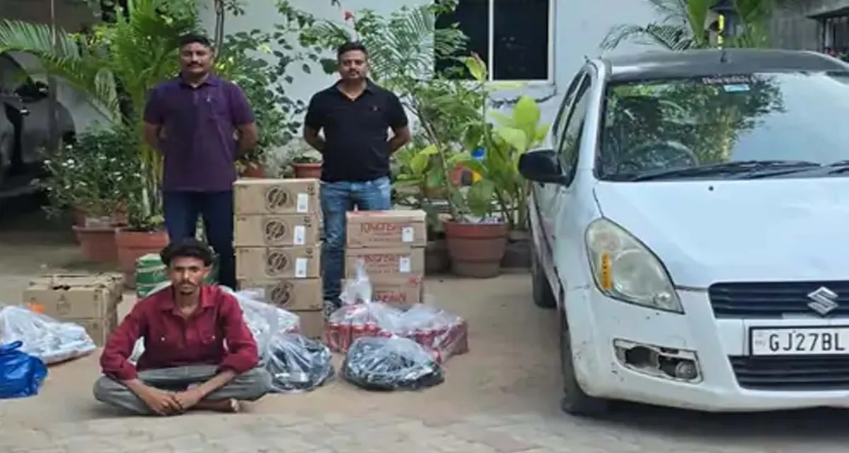 હિંમતનગરમાં દારૂ ભરેલી રીટ્ઝ કાર ઝડપાઈ: 816 બોટલ સાથે એક ઝડપાયો