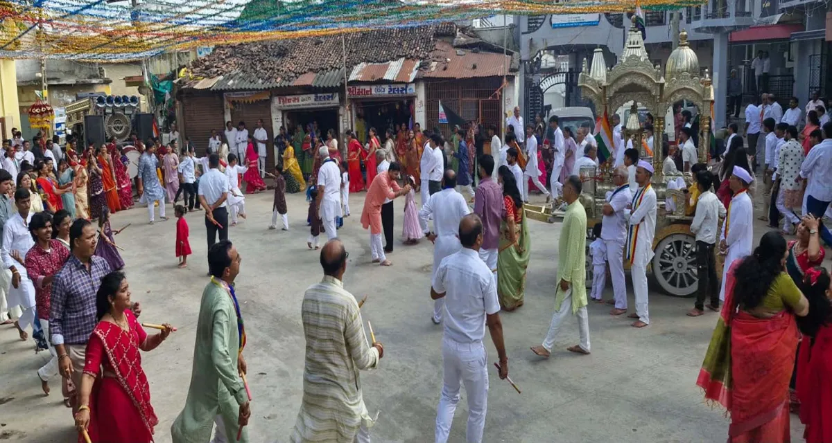 વિજયનગરમાં દિગંબર જૈન સમાજના પર્યુષણ પર્વની પૂર્ણાહુતિ: ભવ્ય શોભાયાત્રા અને સન્માન સમારોહ યોજાયો