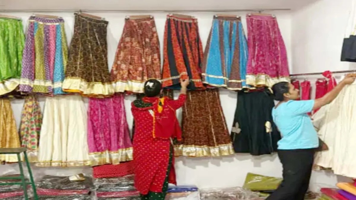 અંબાજીની રાજસ્થાની ચણિયાચોળીની દેશ-વિદેશમાં ધૂમ, 2026ની નવી ડિઝાઇન્સ આકર્ષણનું કેન્દ્ર