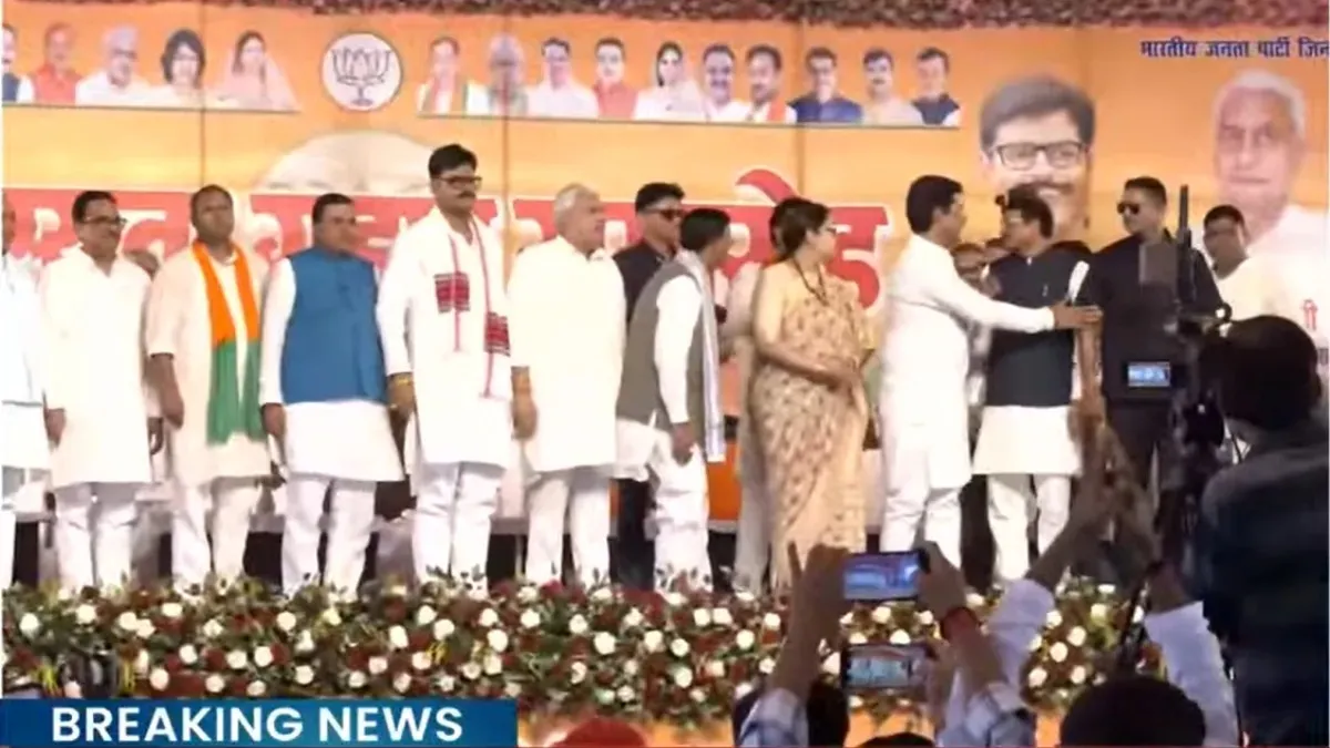 અખિલેશ યાદવને મોટો ઝટકો, ત્રણ બળવાખોર નેતાઓ ભાજપમાં જોડાયા