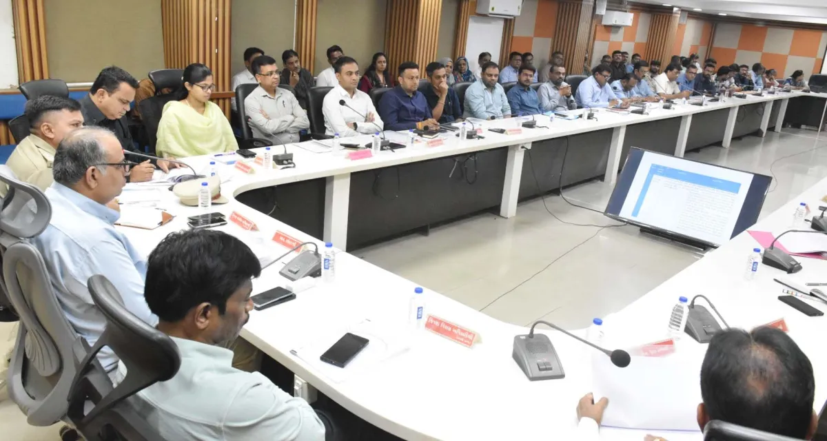સાબરકાંઠા જિલ્લા સંકલન અને ફરિયાદ સમિતિની બેઠક યોજાઇ