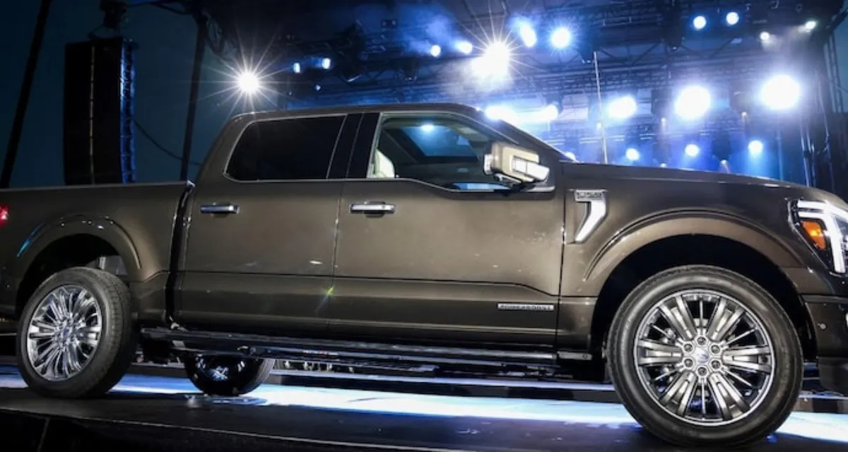 ફોર્ડે ચીનમાં SUV, સ્પોર્ટ્સ કાર અને અન્ય મોડેલોના શિપમેન્ટને અટકાવી દીધા