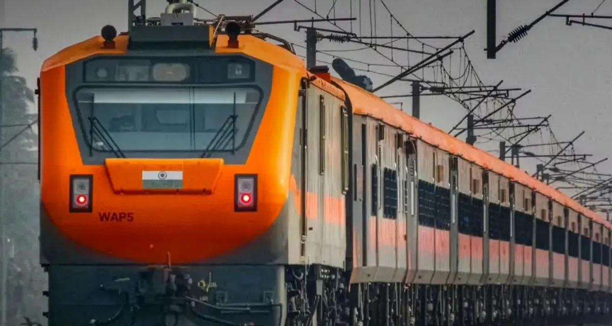 IRCTC એ મુસાફરો માટે ઈ-પેન્ટ્રી સેવા શરૂ કરી, ખોરાક સીધો તેમની સીટ પર પહોંચાડવામાં આવશે