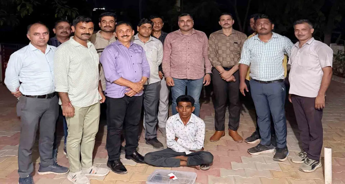 ડીસાના ગવાડી વિસ્તારમાંથી ગાંજા સાથે એક શખ્સ ઝડપાયો