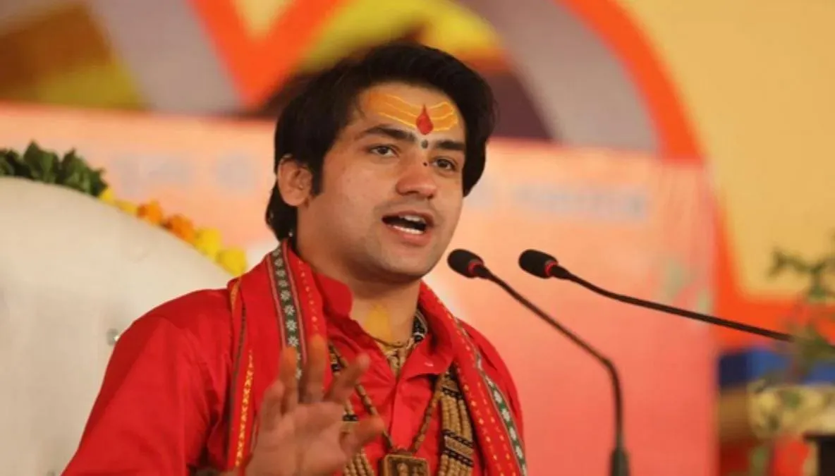 બાબા બાગેશ્વરે કહ્યું સફળતા મેળવવાની રીતો, કહ્યું- રીલ નહીં, રીયલમાં ફેમસ બનો