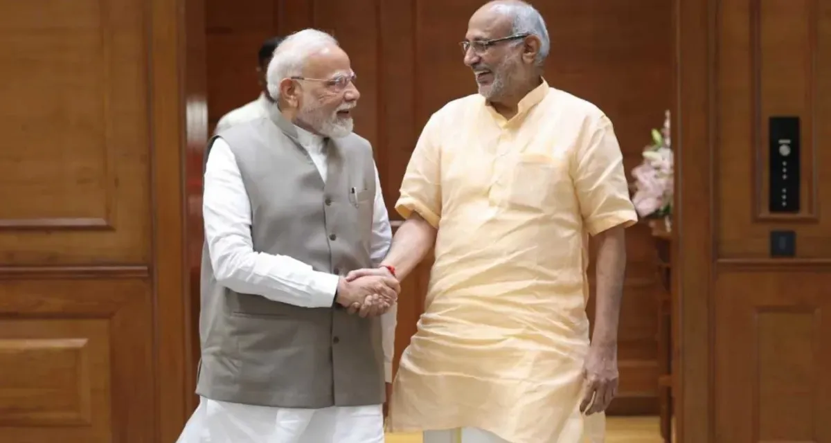 ઉપરાષ્ટ્રપતિ પદ માટે NDA ઉમેદવાર સીપી રાધાકૃષ્ણન પીએમ મોદીને મળ્યા, દિલ્હીમાં થઈ મુલાકાત