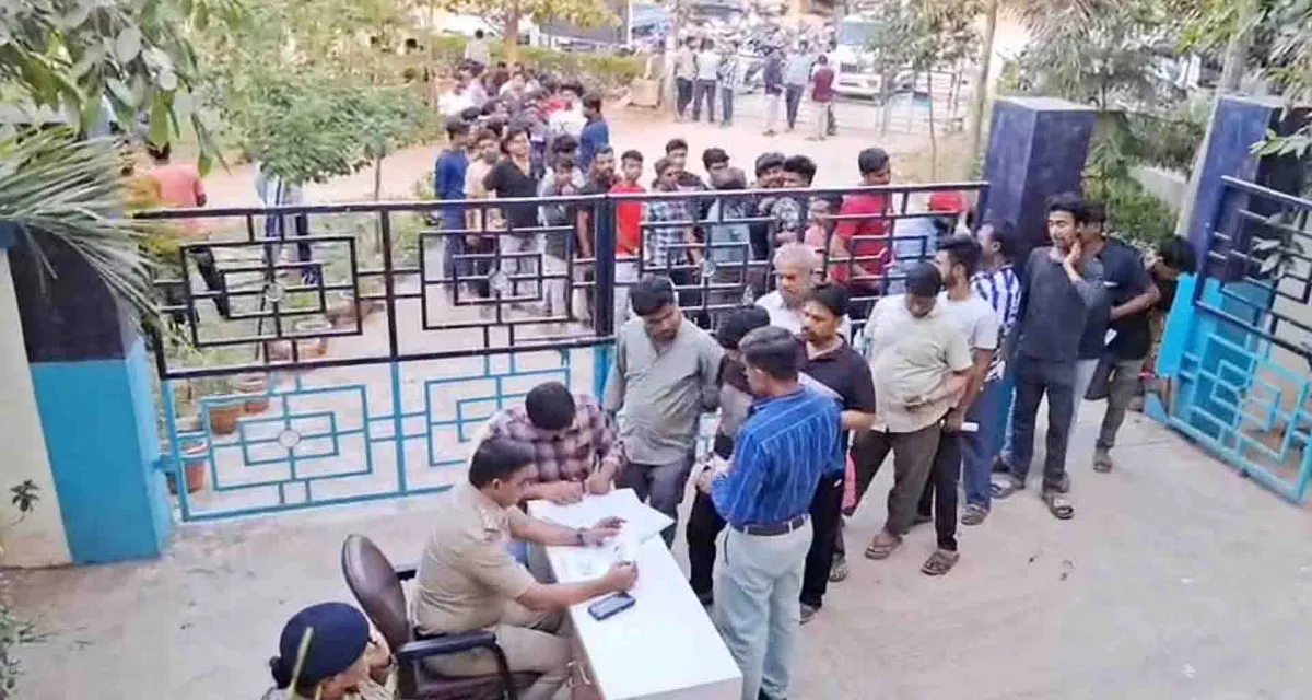 બનાસકાંઠામાં શંકાસ્પદ લોકો સામે પોલીસની તવાઈ; બાંગ્લાદેશ-પાકિસ્તાની કનેક્શન ધરાવતા તત્વોને શોધવાની કવાયત