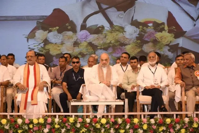 ગોઝારીયા ખાતે કેન્દ્રિય ગૃહમંત્રીશ્રી અમિત શાહની ઉપસ્થિતિમાં શ્રી કે.કે.પટેલ અને શ્રીમતી મધુબેન પટેલ નર્સિંગ કોલેજ ઉદ્ધાટન સમારોહ યોજાયો