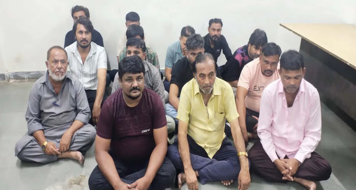 મહેસાણાના તાવડીયામાં 14 શકુંનીઓ પકડાયા