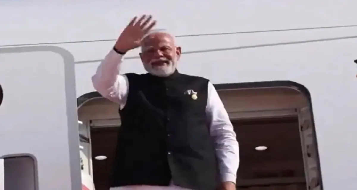 SCO સમિટમાં હાજરી આપ્યા બાદ પીએમ મોદી ચીનથી ભારત જવા રવાના થયા