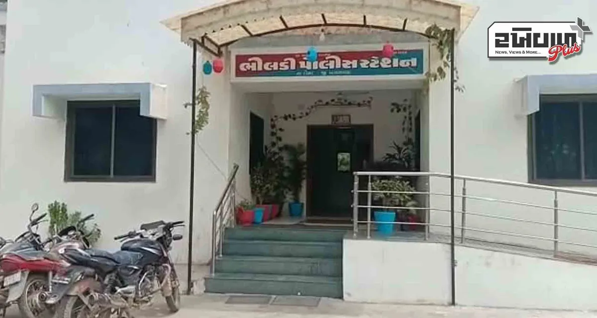 ડીસાના જુનાનેસડા માં ડ્રોનું આયોજન કરનારા ત્રણ શખ્સો સામે પોલીસે ફરિયાદ નોંધાવી