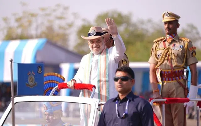 કેન્દ્રીય ગૃહમંત્રીશ્રી અમિત શાહે મધ્યપ્રદેશના નીમચમાં સીઆરપીએફ ડે પરેડ – 2025ને સંબોધન કર્યું