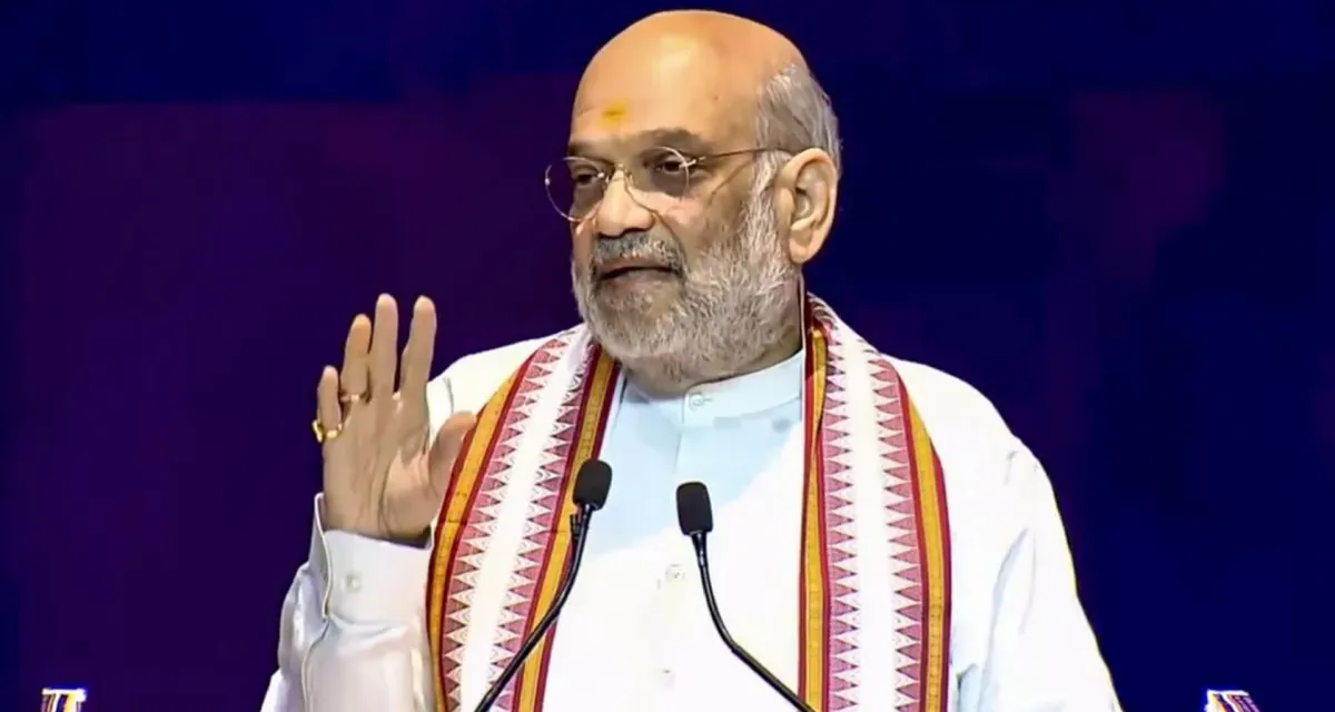 ભાગેડુઓ માટે દરેક રાજ્યમાં ખાસ જેલ બનાવવી જોઈએ, રેડ નોટિસ પછી પાસપોર્ટ રદ કરવા જોઈએ: અમિત શાહ