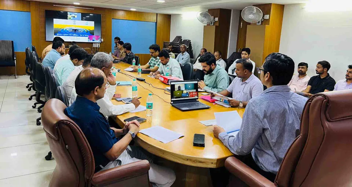 જિલ્લા કલેકટર મિહિર પટેલના અધ્યક્ષસ્થાને જિલ્લા અમલીકરણ સમિતિની બેઠક યોજાઈ