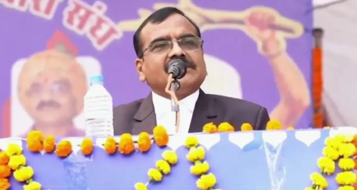 બ્રાહ્મણો વિરુદ્ધ અપમાનજનક ટિપ્પણી કરનારા IAS અધિકારી સંતોષ વર્માની મુશ્કેલી વધી, સરકારે નોટિસ ફટકારી