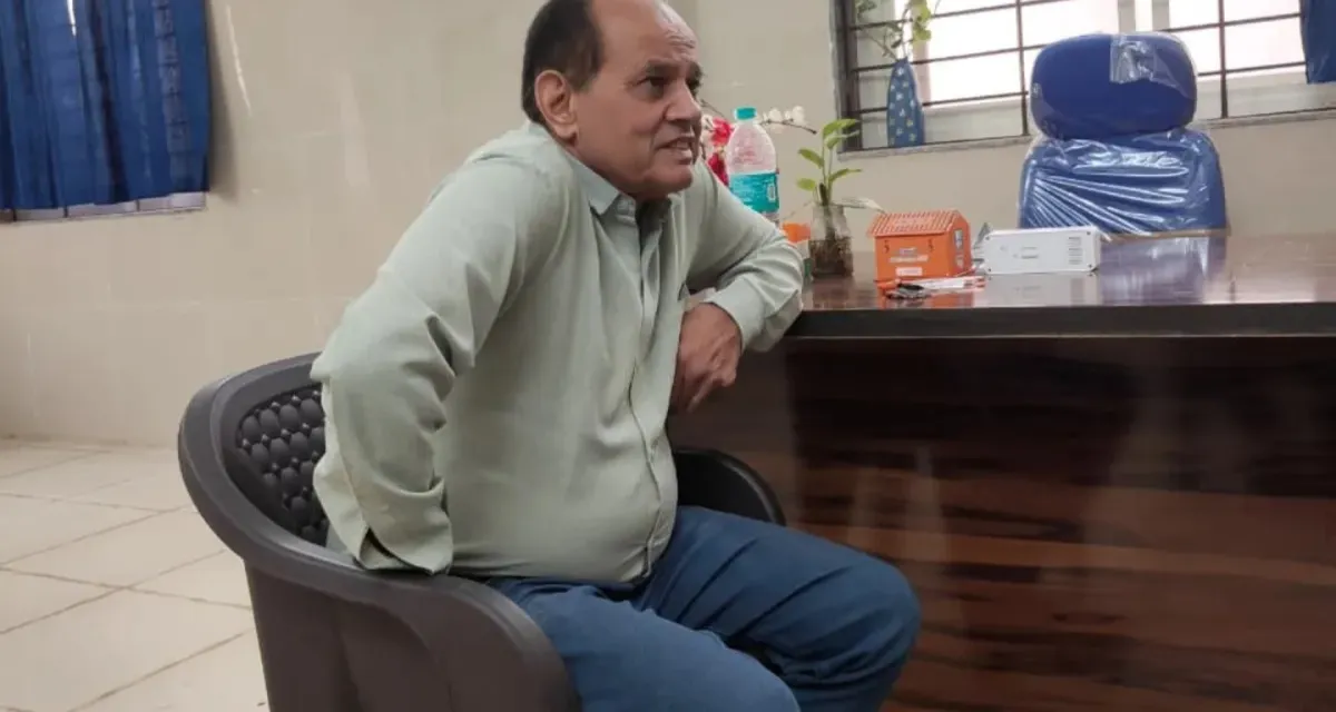 છિંદવાડામાં બાળકોના મૃત્યુ મામલે મોટી કાર્યવાહી; શરદી-મંદીની કફ સિરપ લખનાર ડૉક્ટરની ધરપકડ, ફાર્મા કંપની સામે FIR