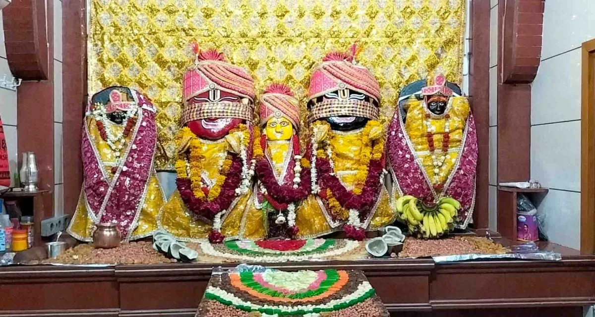 પાટણમાં સૌ પ્રથમ વાર શ્રી જગન્નાથ ભગવાન મંદિર ખાતે ૨૧ કિલો સુકા મેવા નો મનોરથ કરાયો