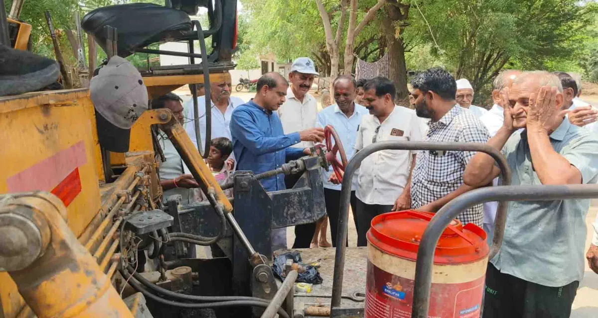 કણી થી ટુંડાઈ ગામને જોડતો રૂ.૧૩૩ લાખના ખર્ચે તૈયાર થનાર પેવર રોડનુ ખાતમુહૂર્ત કરાયું