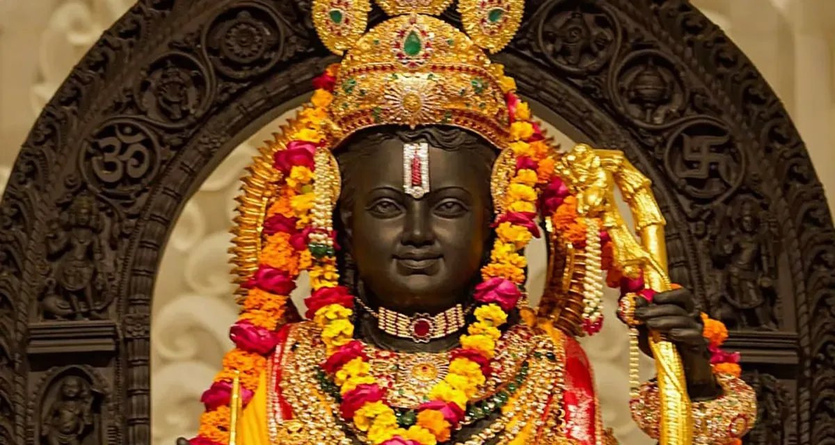 22 ફૂટ લાંબી, 11 ફૂટ પહોળી, 2.5 કિલો વજનની ધજા, રામ મંદિરમાં ફરકાવવામાં આવનાર ધજાની જાણો ખાસ વિશેષતાઓ...