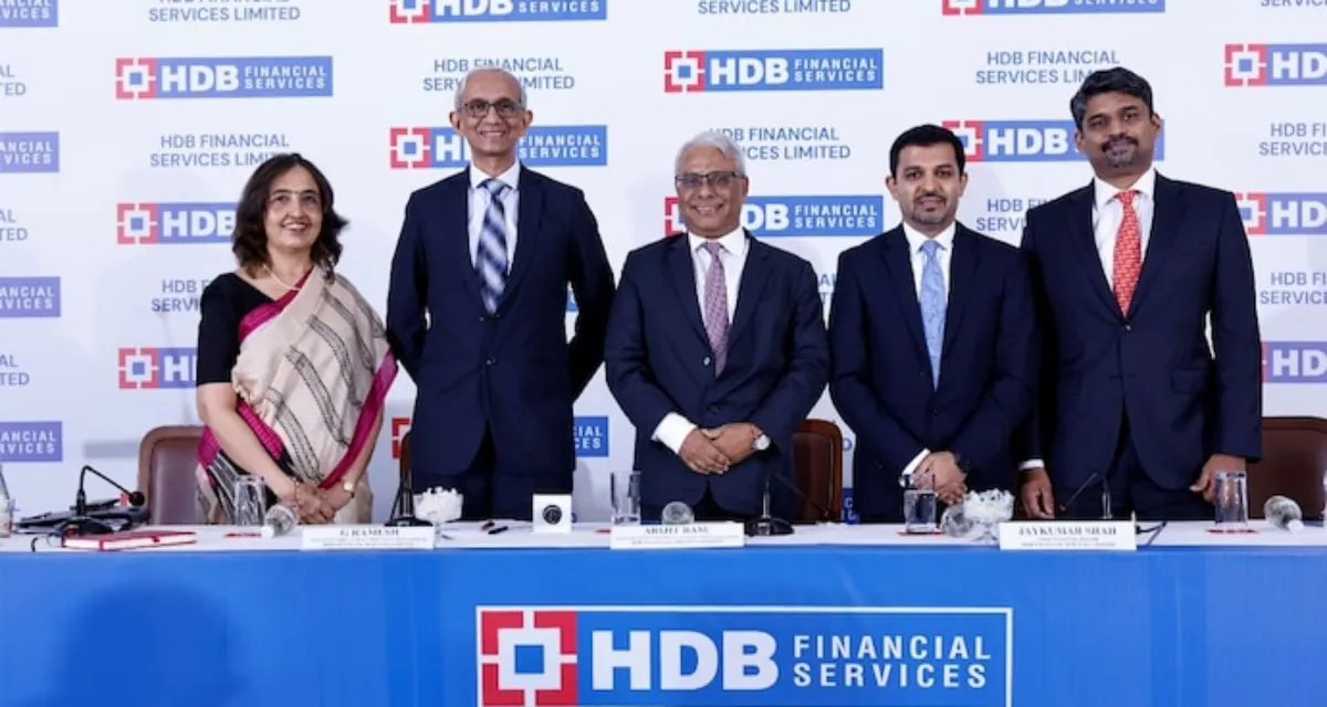 HDB ફાઇનાન્શિયલ 13% પ્રીમિયમ પર લિસ્ટ કર્યો