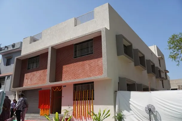 શહેરી વિકાસ રાજ્યમંત્રી શ્રીમતી દર્શનાબેન વાઘેલાના હસ્તે અમદાવાદના શાહીબાગ ખાતે નવનિર્મિત SWM અને UCD સંકુલનું લોકાર્પણ