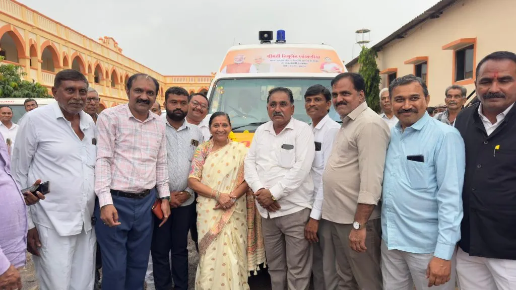સંસદ સભ્ય સ્થાનિક વિસ્તાર વિકાસ યોજના અને વિવિધ વિકાસલક્ષી યોજનાઓ અંતર્ગત વિકાસ કામોની સિહોરવાસીઓને સુવિધાલક્ષી ભેટ