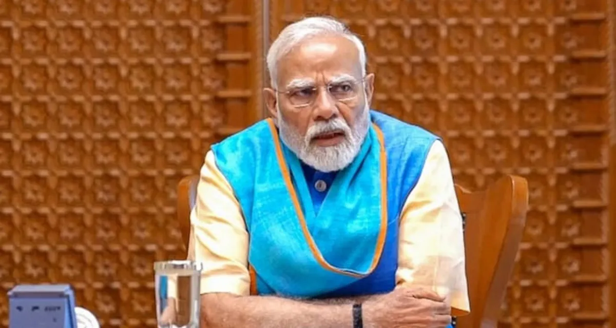 વહાં સે ગોલી, યહાં સે ગોલાઃ પાકિસ્તાનની કોઈપણ કાર્યવાહી પર સશસ્ત્ર દળોને પીએમનું નિર્દેશ