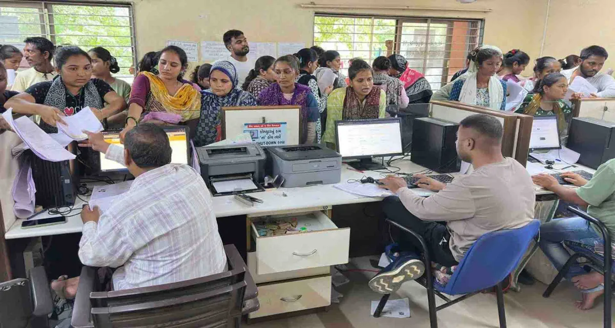 પાટણમાં આંગણવાડી ભરતી અંતગૅત ૨૬ દિવસમાં ૨૭૪૬ પ્રમાણપત્રો જારી કરાયા