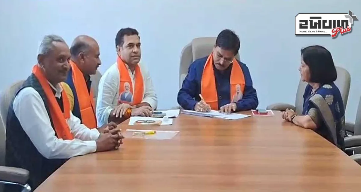 બનાસકાંઠા જિલ્લા ભાજપ પ્રમુખ માટેની કવાયત શરૂ જિલ્લા ભાજપ પ્રમુખ માટે અંદાજે 70 ફોર્મ ભરાયા