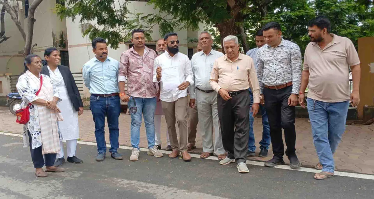 પાલનપુરમાં શ્રાવણ માસ દરમ્યાન ગેરકાયદેસર કતલખાના બંધ કરાવવાની માંગ