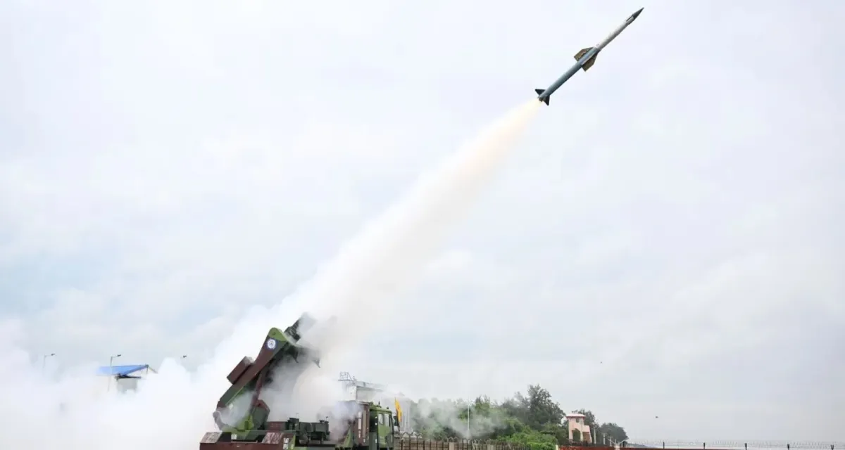 DRDO એ સ્વદેશી હવાઈ સંરક્ષણ પ્રણાલી વિકસાવી, ઓડિશા કિનારે IADWS નું પ્રથમ પરીક્ષણ સફળ રહ્યું