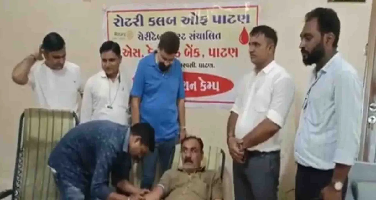 પાટણ એપીએમસી દ્વારા આયોજિત બ્લડ ડોનેશન કેમ્પમાં વેપારી ખેડૂતો અને મહિલાઓએ સ્વેચ્છાએ બ્લડ ડોનેટ કર્યું