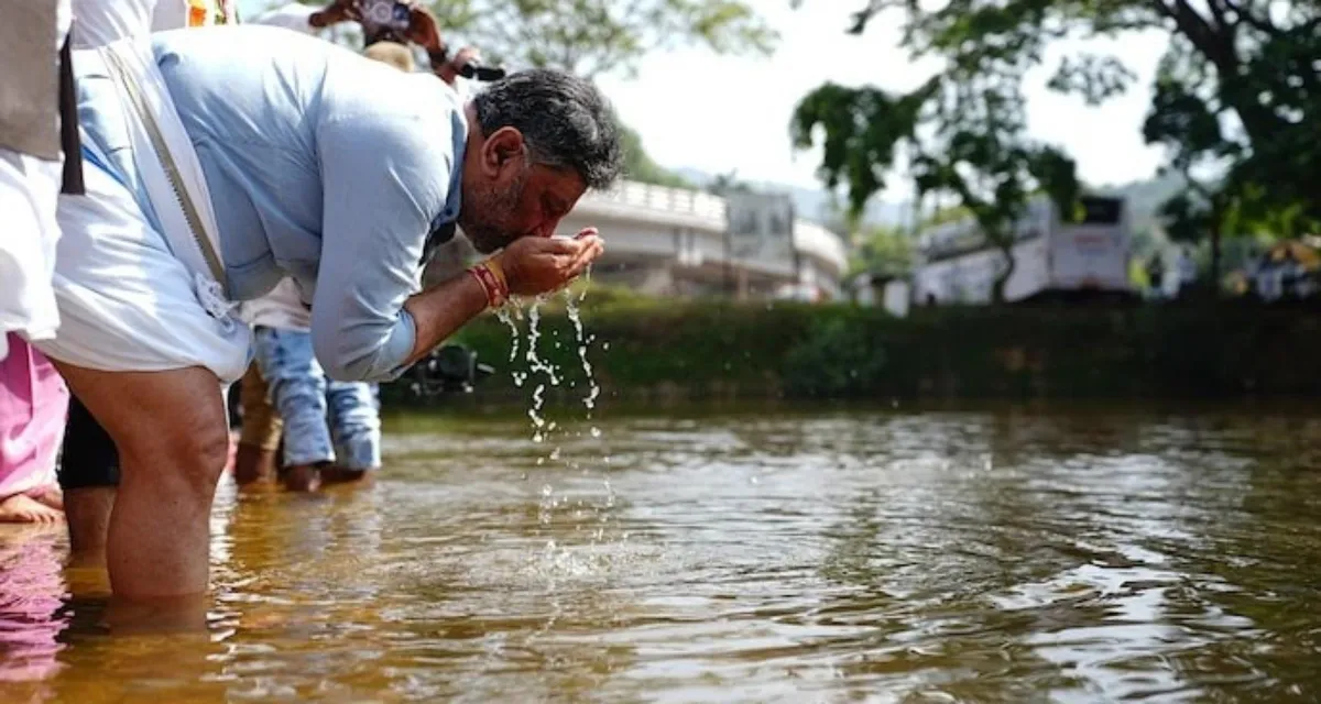 ગંગા આરતીથી પ્રેરિત પ્રોજેક્ટનો ખર્ચ 92.3 કરોડ રૂપિયા આંકવામાં આવ્યો