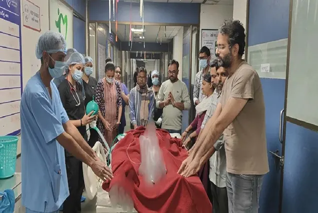 ખેડા જિલ્લામાં આવેલ નવાગામના મહિલા સારવાર દરમિયાન બ્રેઇન ડેડ થતાં પતિનો અંગદાનનો હ્રદયસ્પર્શી નિર્ણય